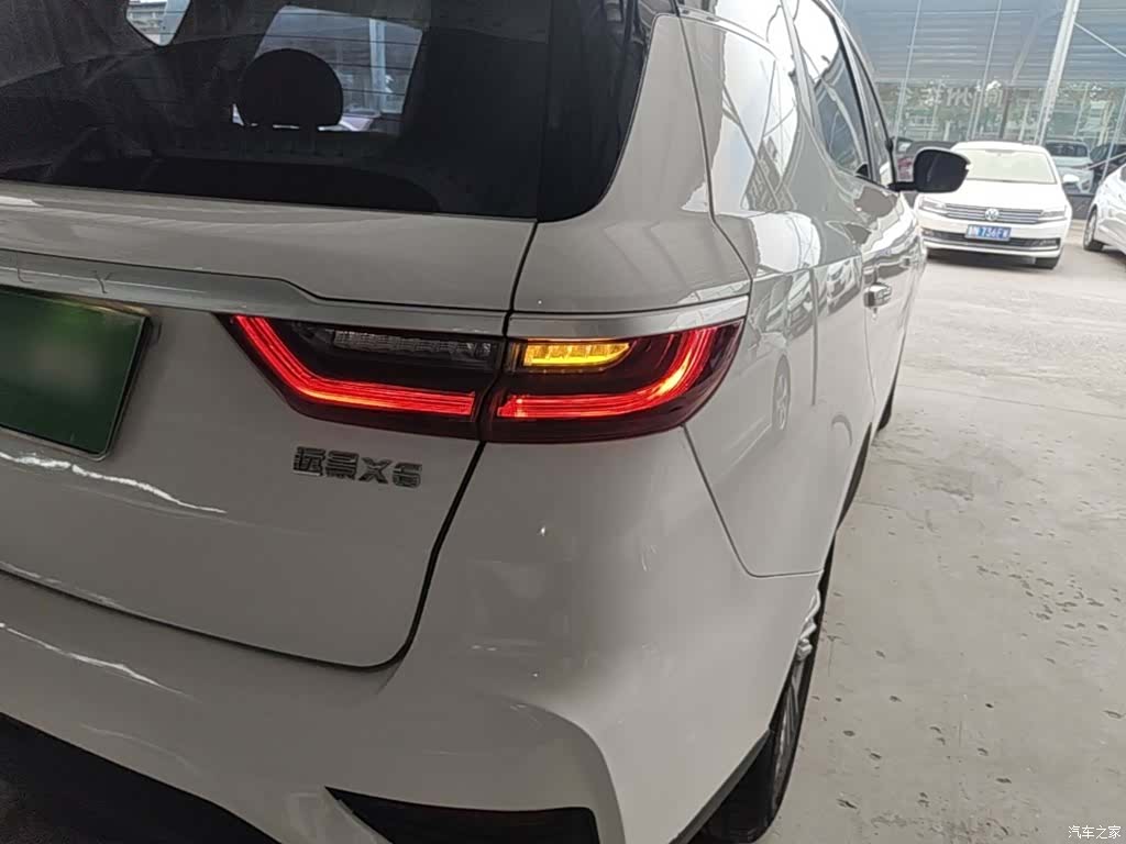 Geely X6, 2020 8