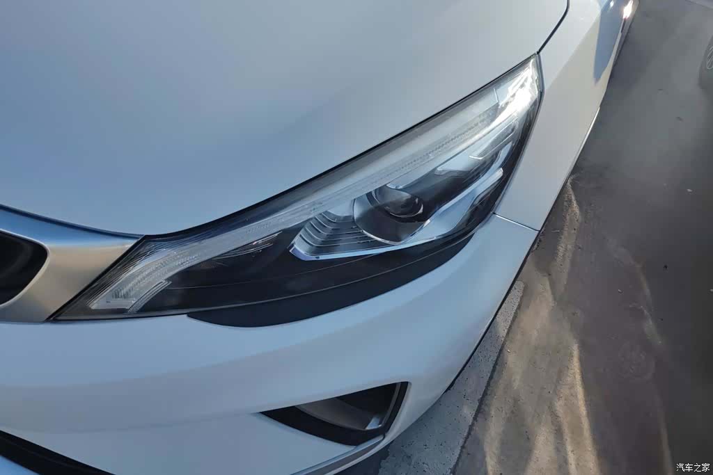 Geely Emgrand, 2019 все фото