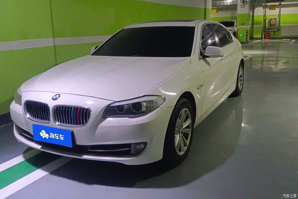 BMW 5 Series, 2012 1