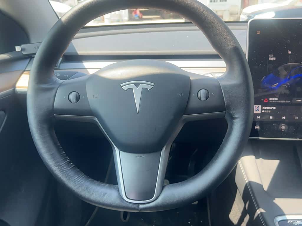 Tesla Model Y, 2021 15