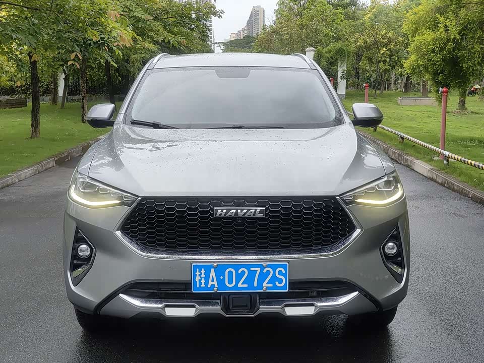 Haval F7