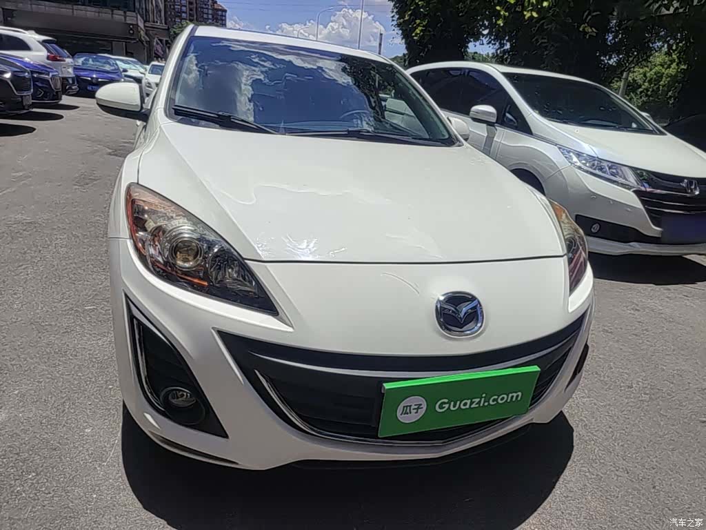 Mazda 3, 2015 3