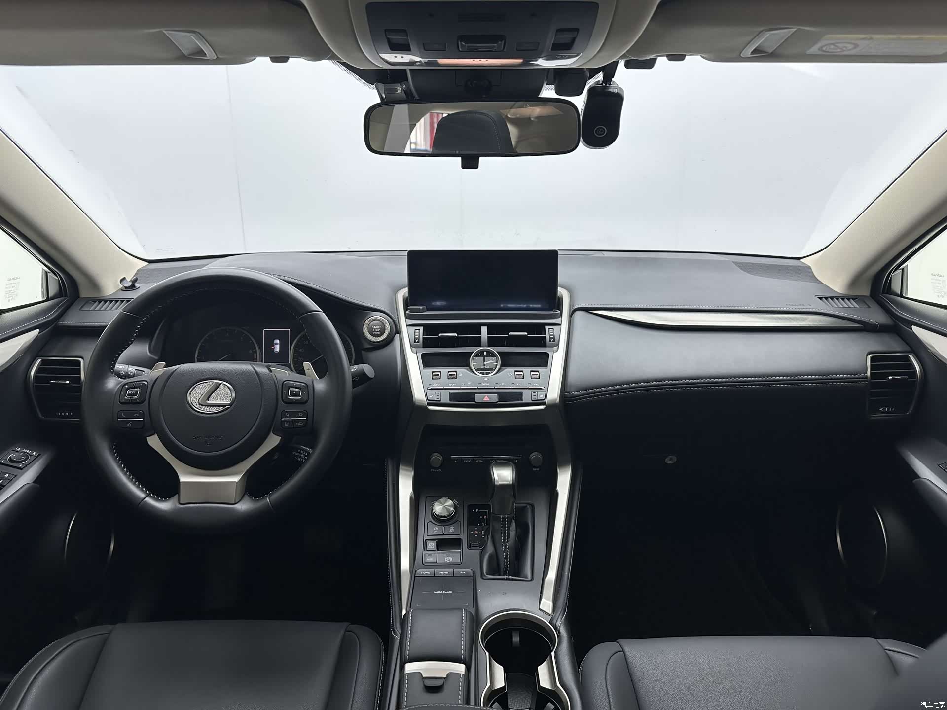 Lexus NX, 2021 7