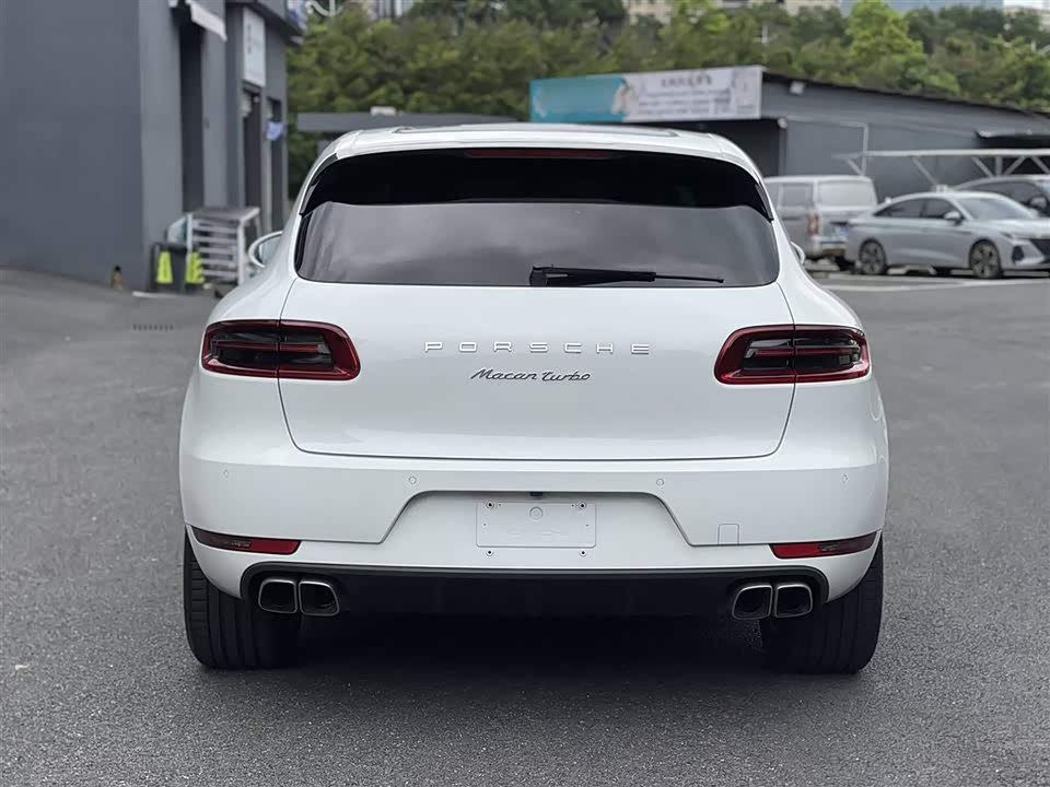 Porsche Macan Porsche Macan