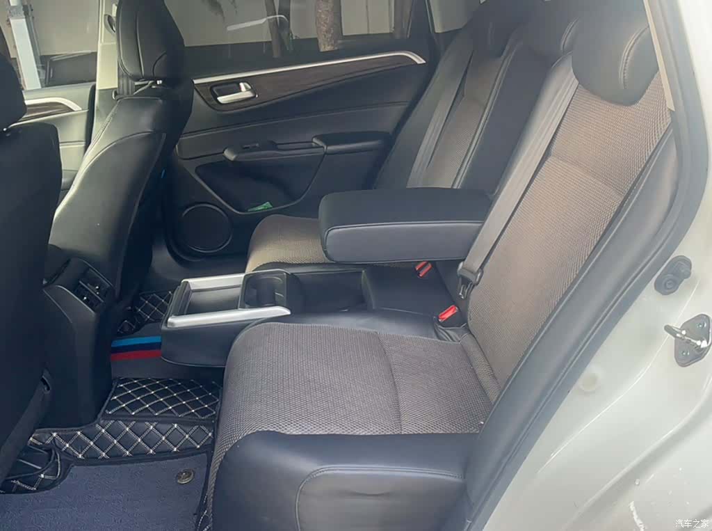 Honda Jade, 2018 10