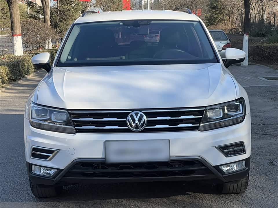 Volkswagen Tiguan L