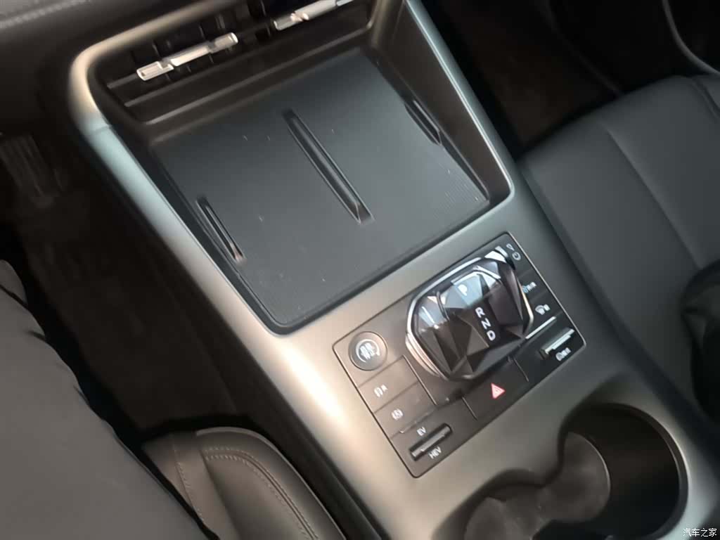 BYD Qin, 2025 14