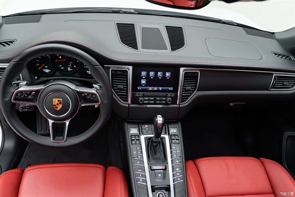 Porsche Macan, 2018 10