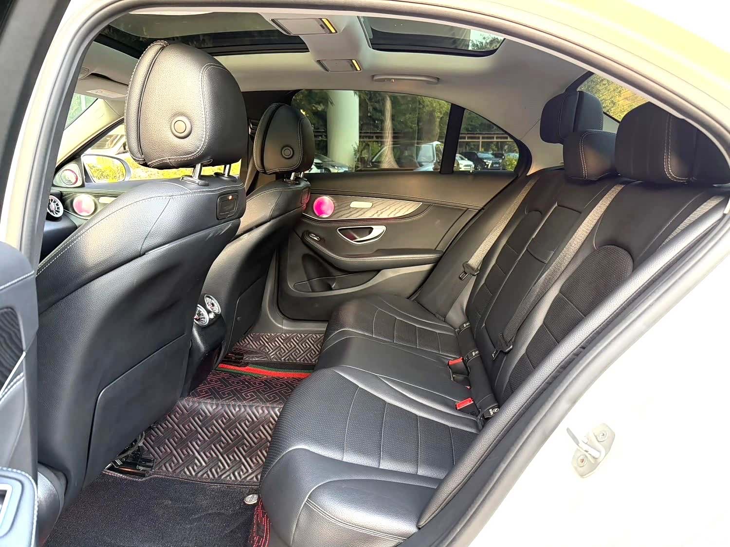 Mercedes-Benz C-Class, 2015 6