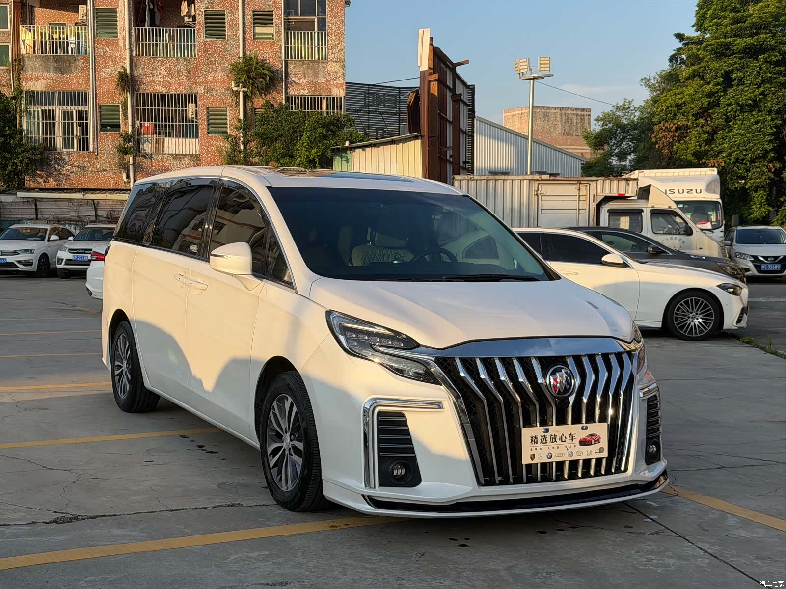 Buick GL8, 2020 3