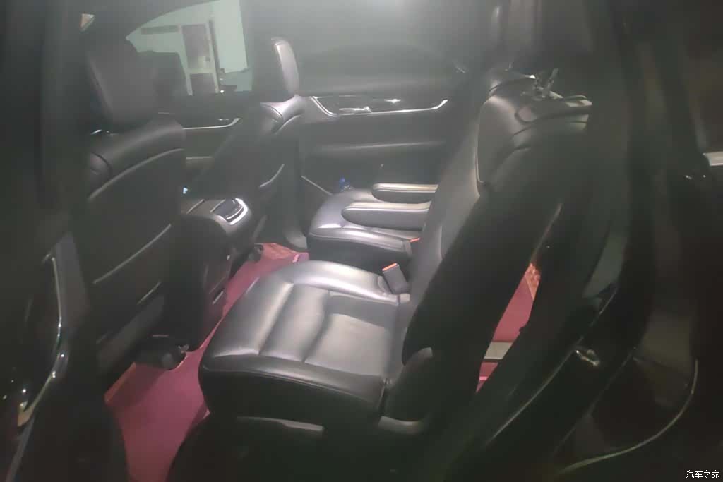 Cadillac XT6, 2022 11