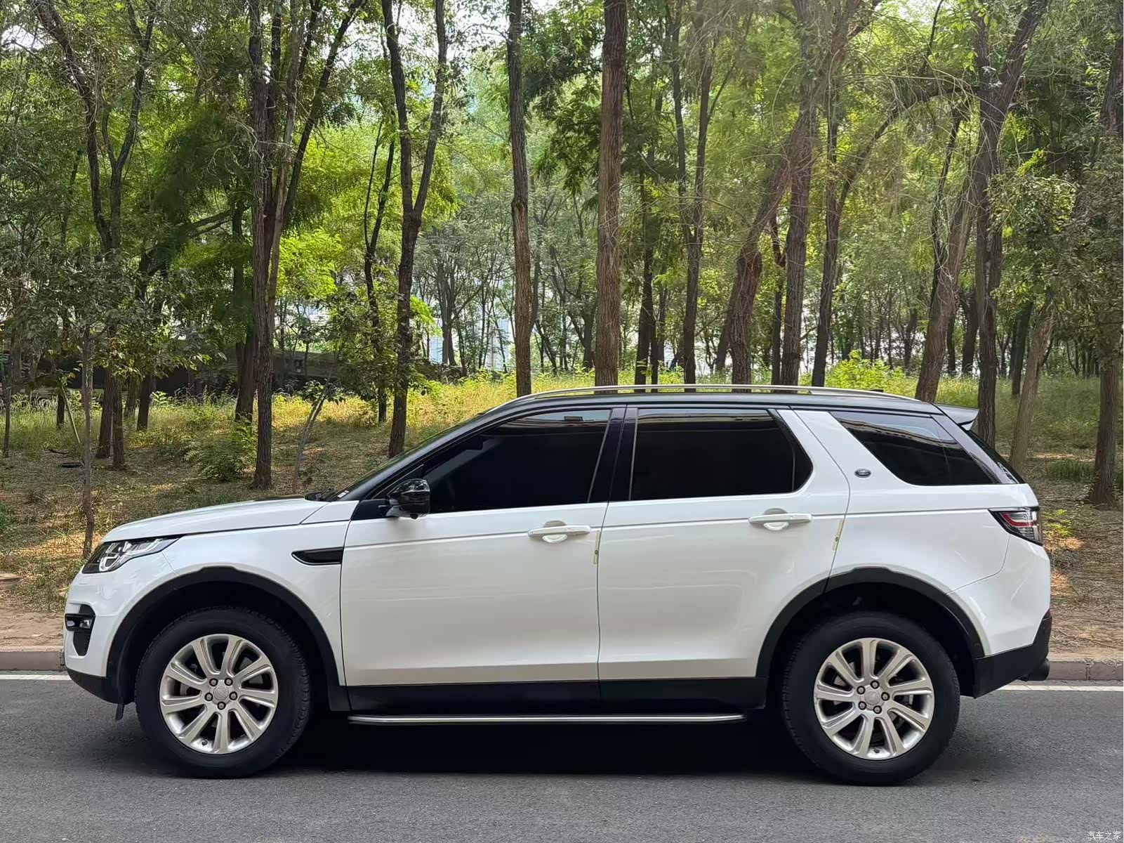 Land Rover Discovery, 2018 3