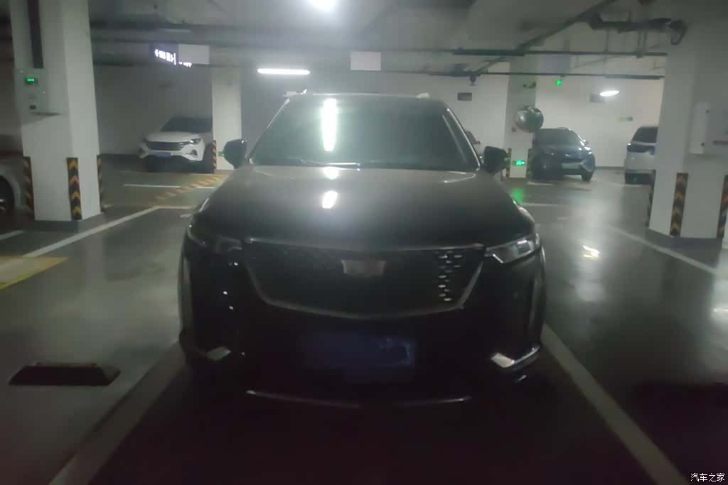 Cadillac XT6, 2022 2