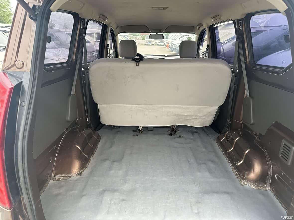 Wuling Hongguang, 2018 8