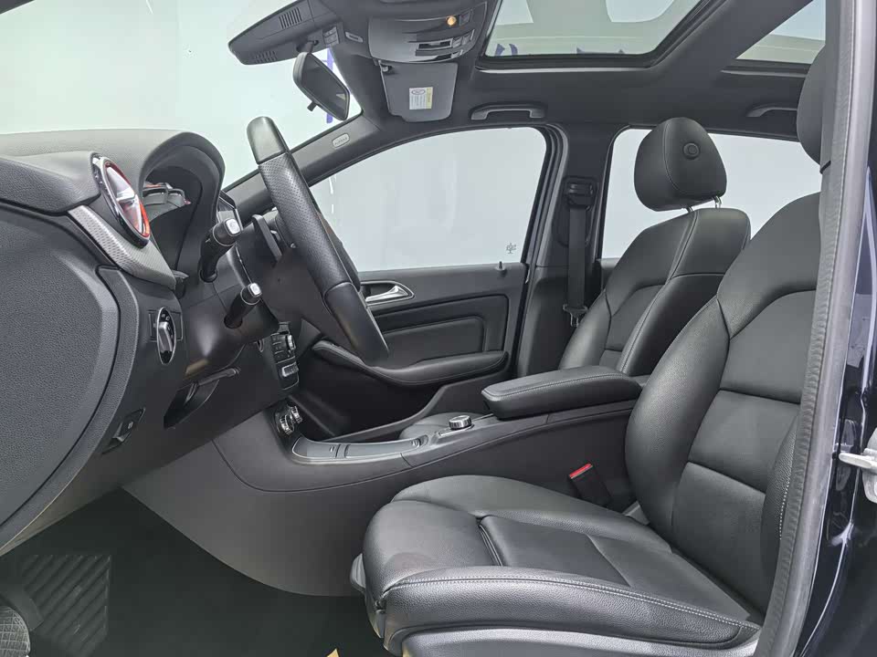 Mercedes-Benz Class B