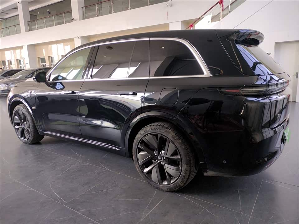 Li Auto Ideal L8