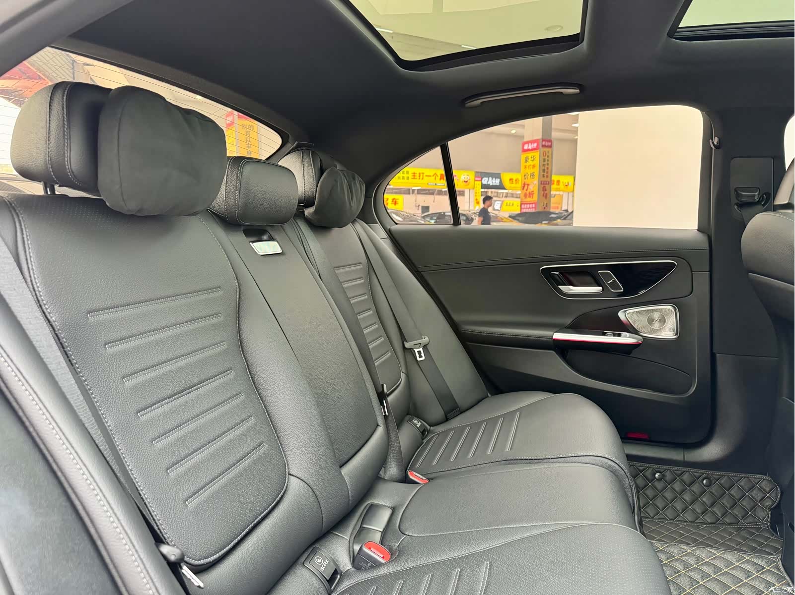 Mercedes-Benz C-Class, 2023 12