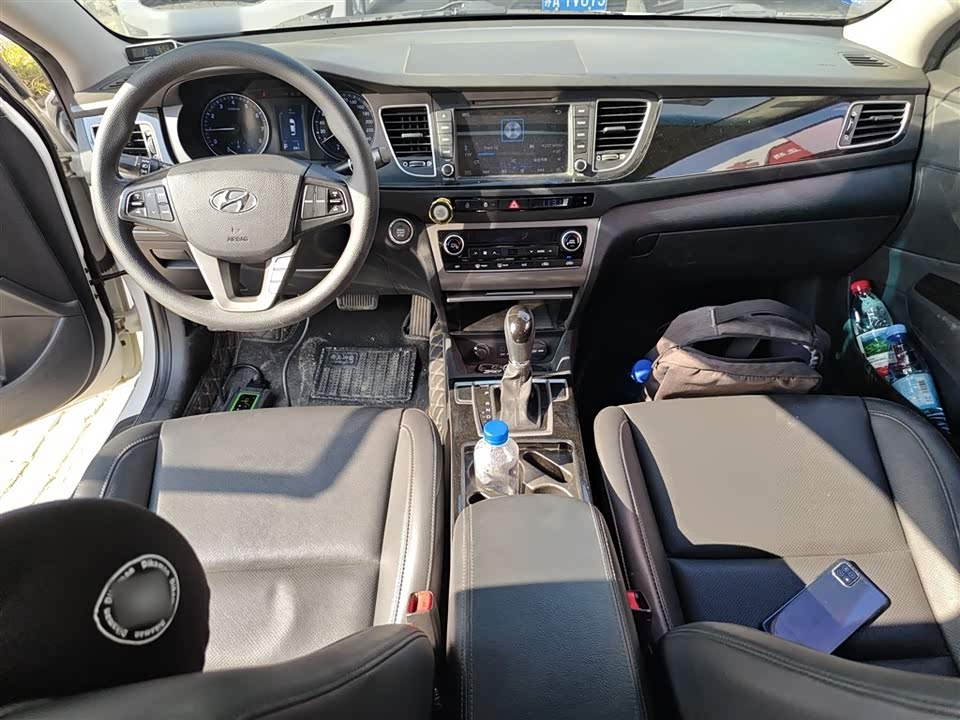 Hyundai Name picture