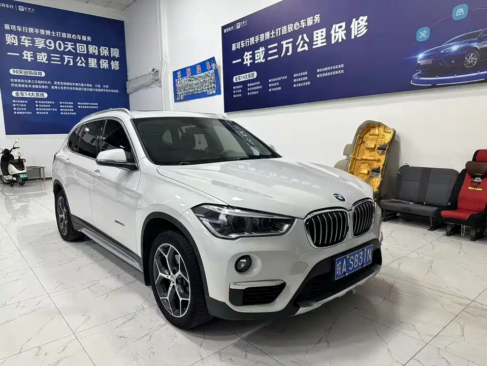 BMW X1