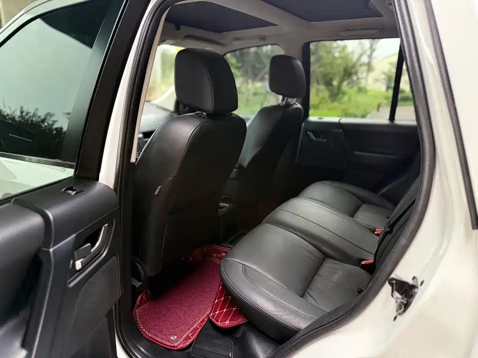 Land Rover Freelander 2