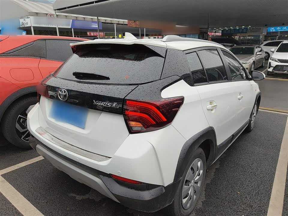 Toyota YARiS L Zhixuan