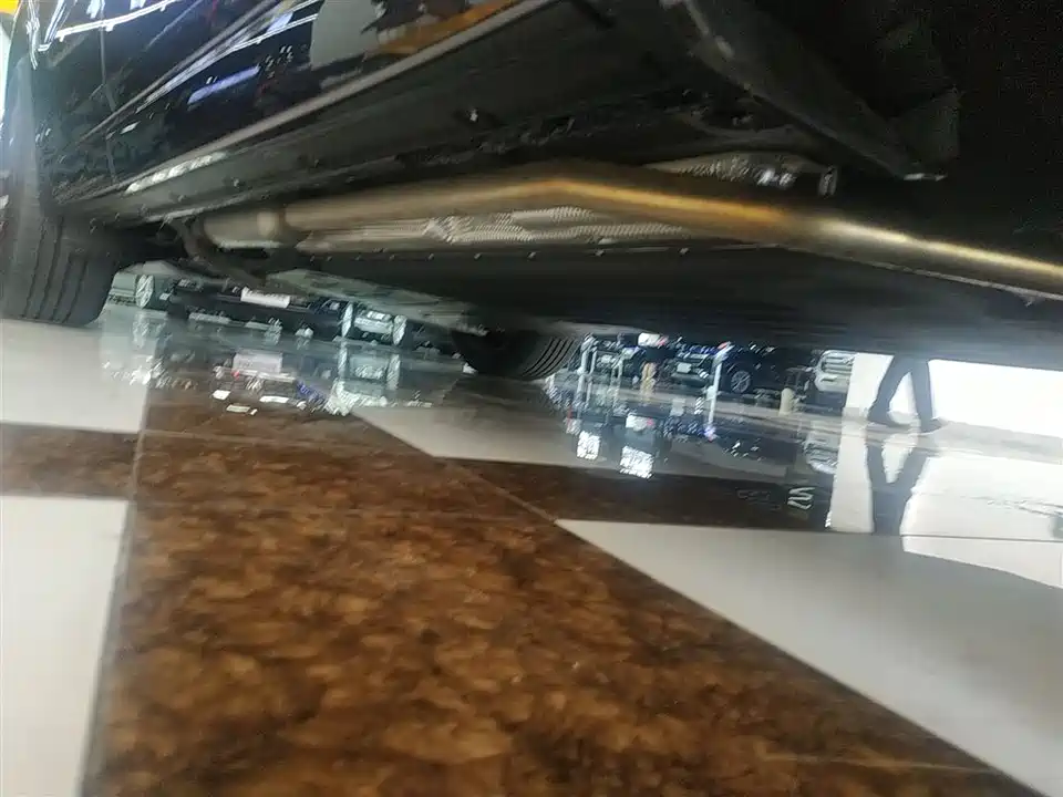Li Auto Ideal L6