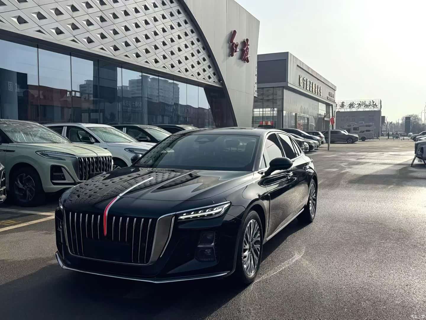 Hongqi H5, 2023 1