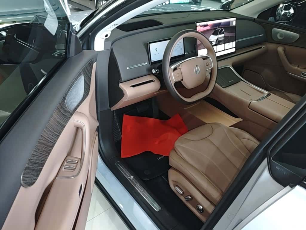 Leapmotor C11, 2025 16