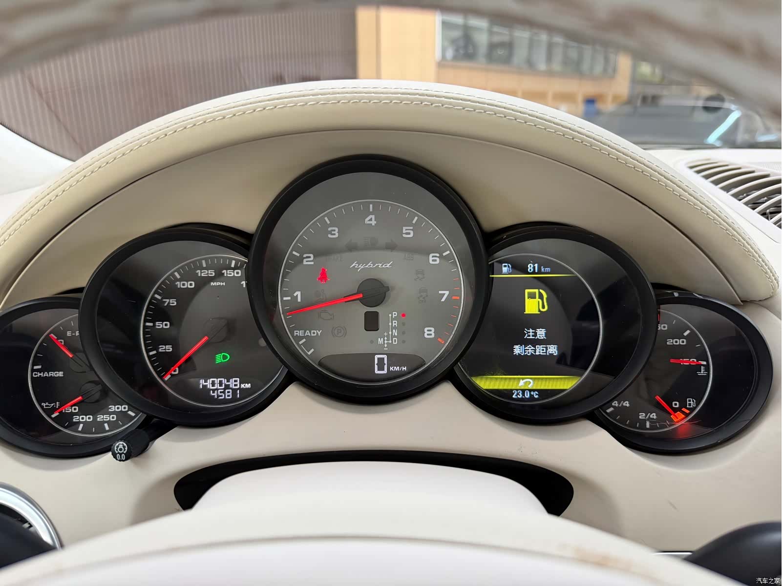 Porsche Cayenne, 2011 14
