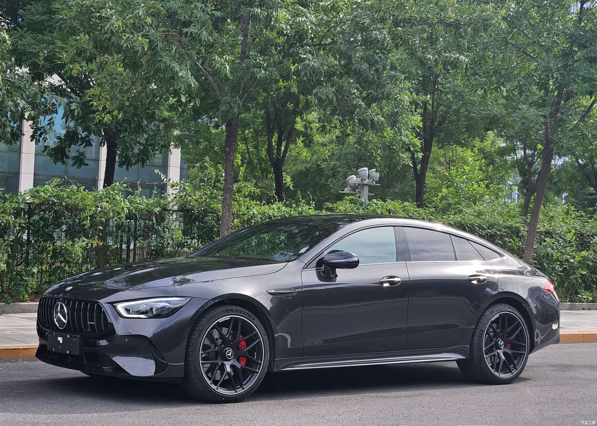 MG AMG, 2025 1