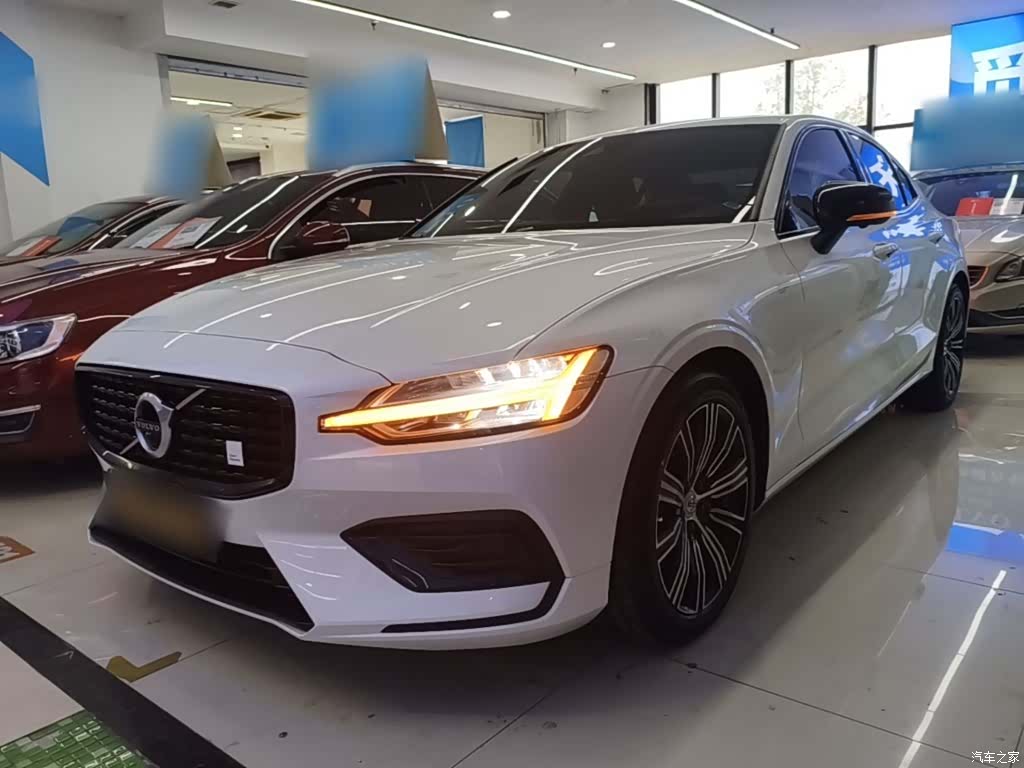 Volvo S60, 2022 2