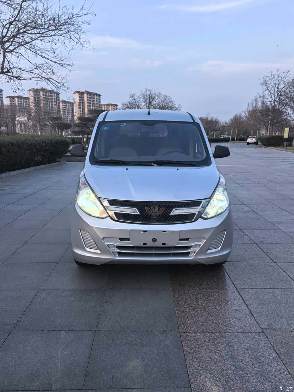 Wuling V, 2017 2