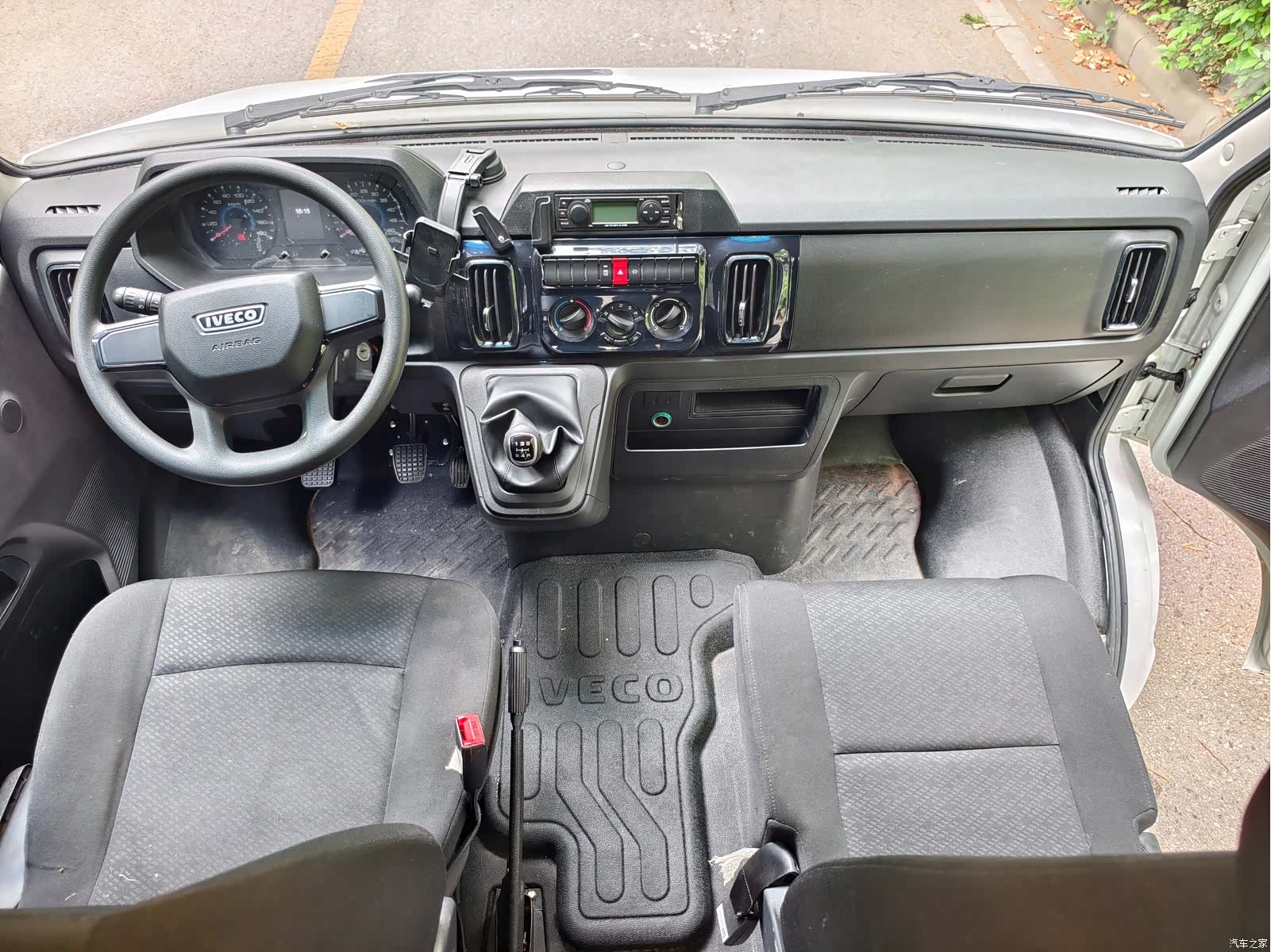 Iveco A37M, 2024 11