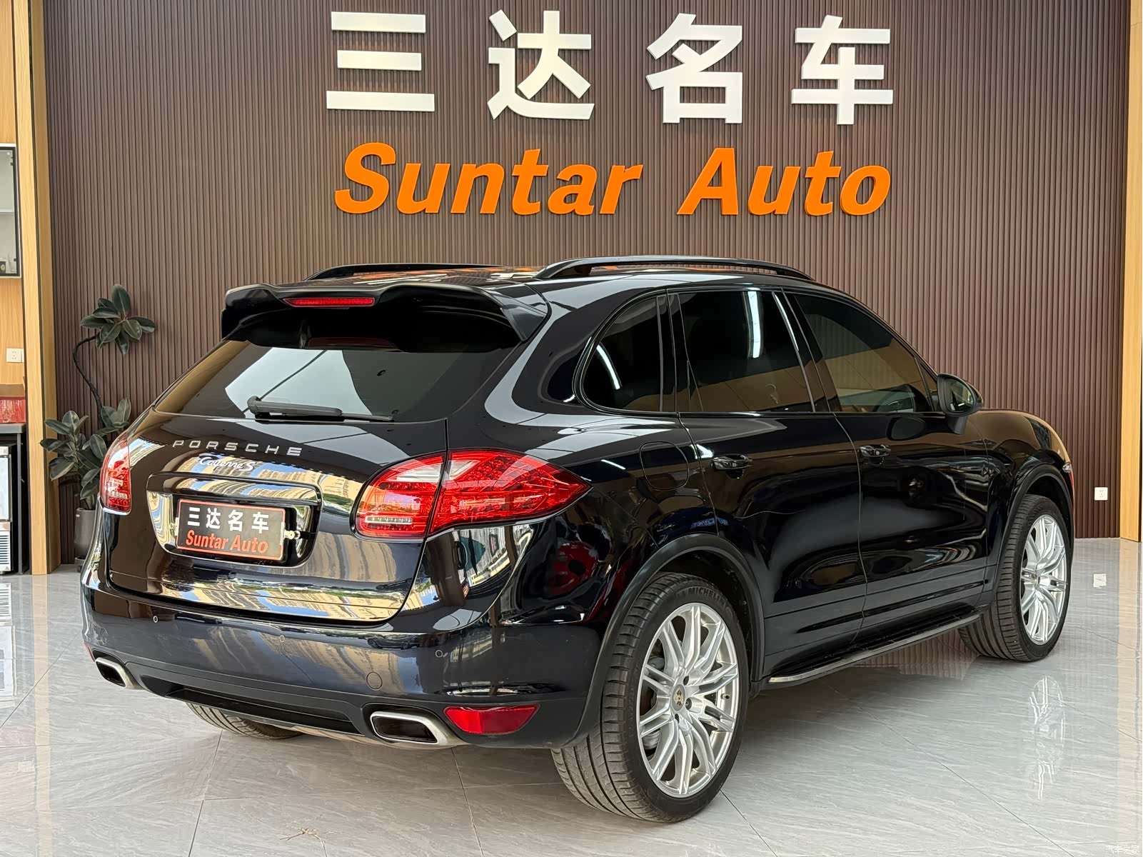 Porsche Cayenne, 2012 6
