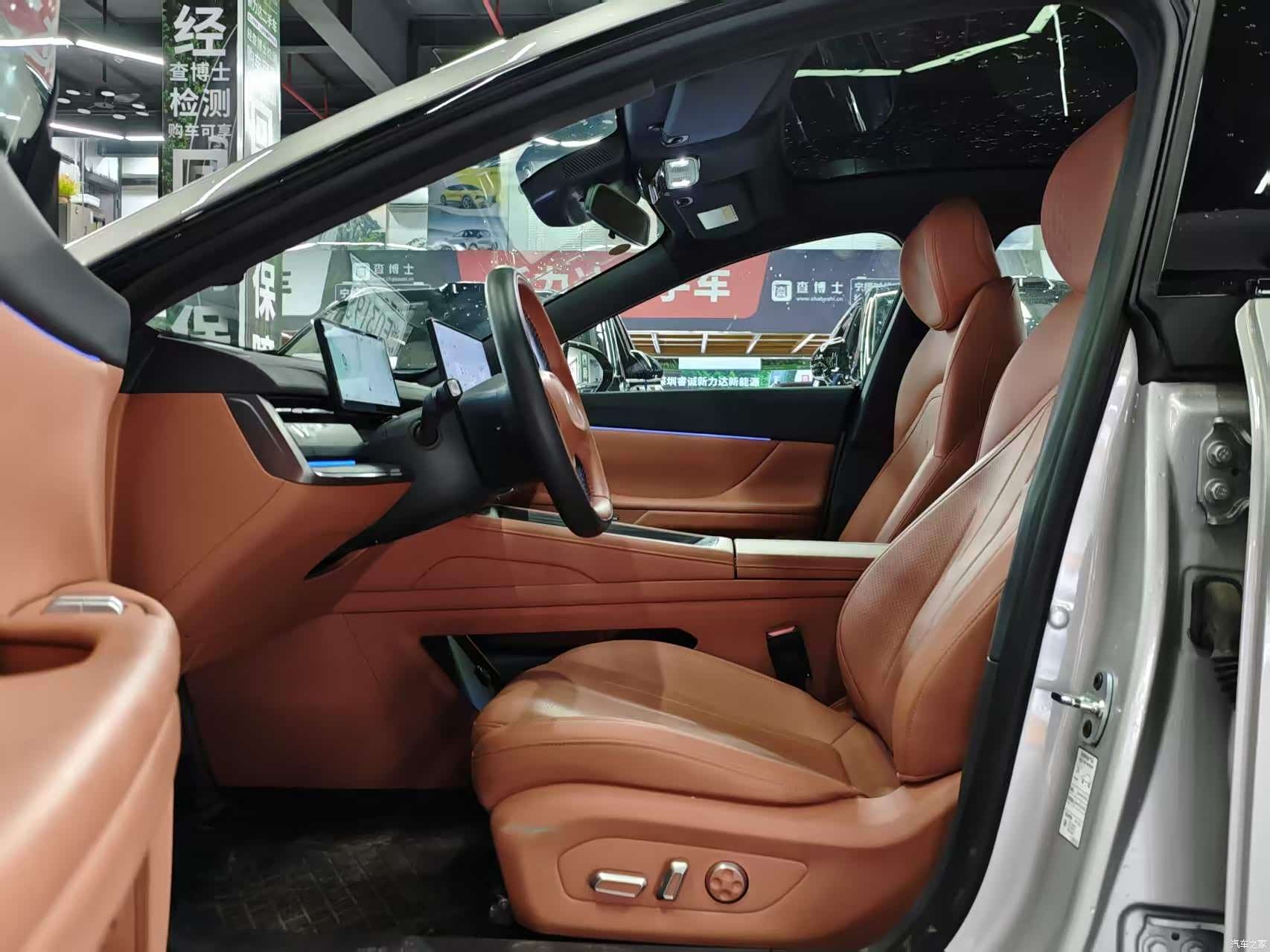 DongFeng eπ007, 2025 13
