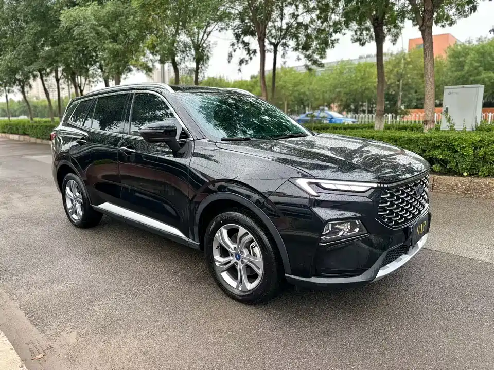 Ford Ling Rui Ford Ling Rui
