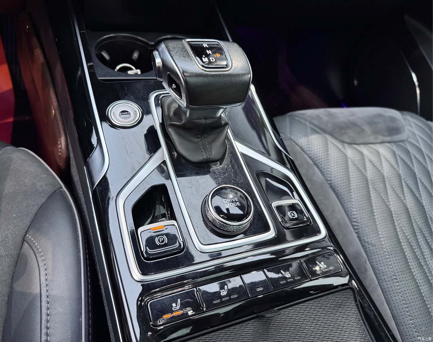 Hongqi HS5, 2022 26