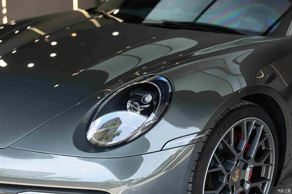 Porsche 911, 2021 12