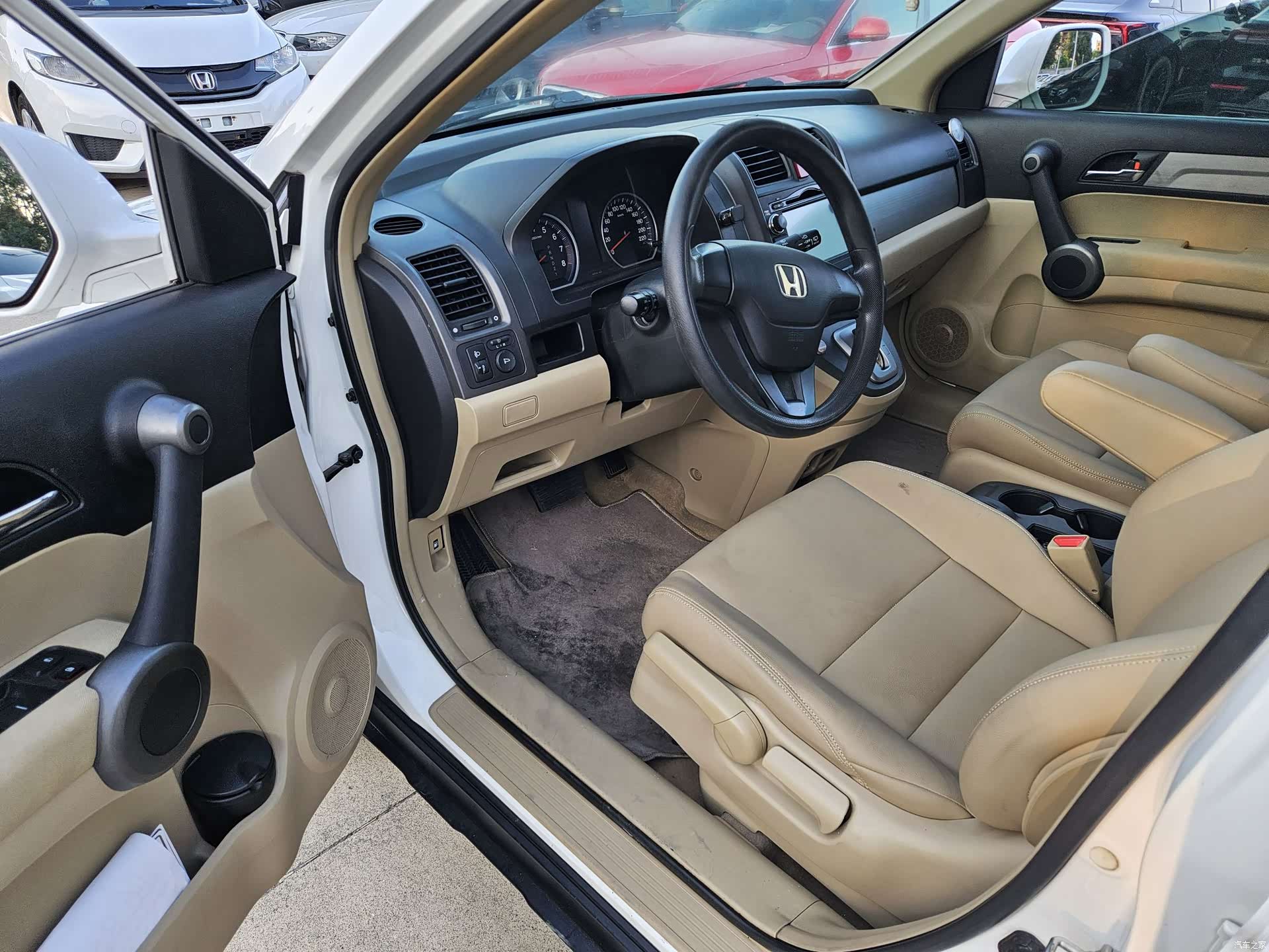 Honda CR-V, 2011 все фото