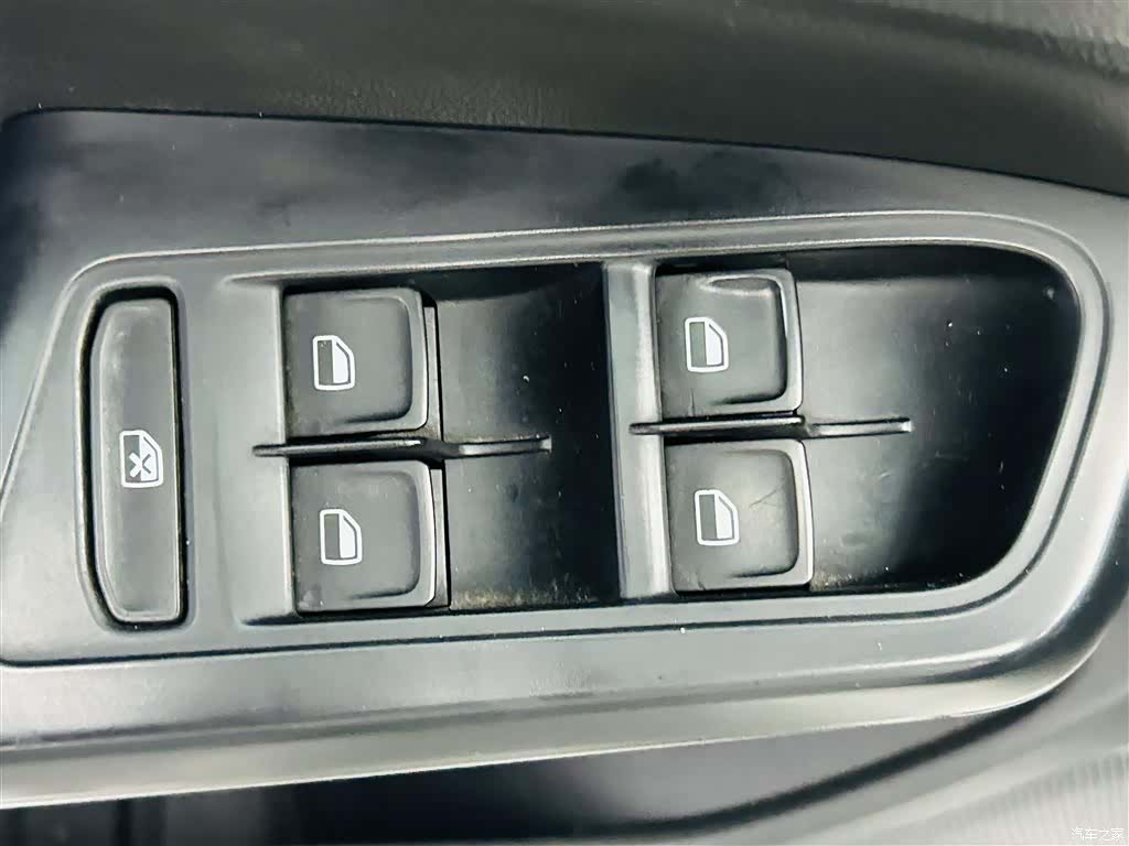 Volkswagen Lamando, 2016 18