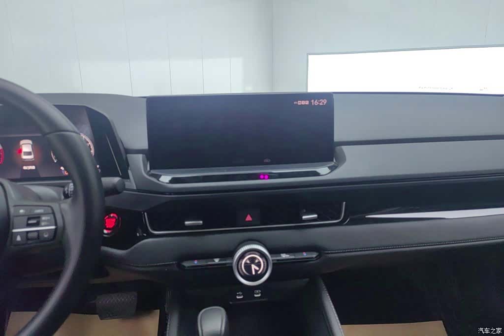 Honda Inspire, 2023 13