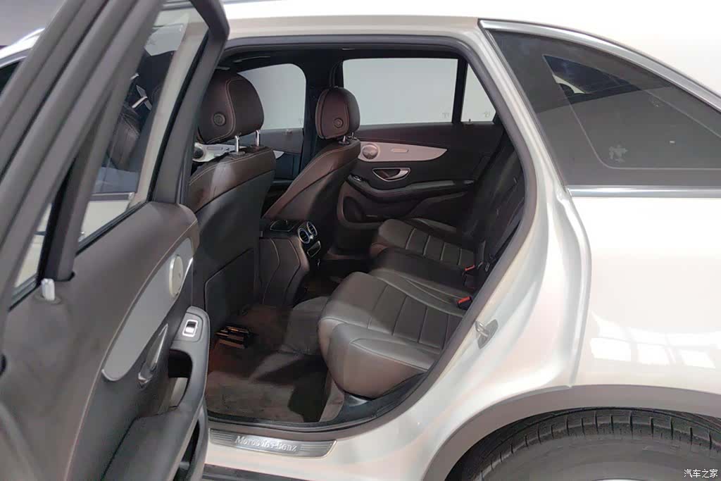 Mercedes-Benz GLC, 2021 11