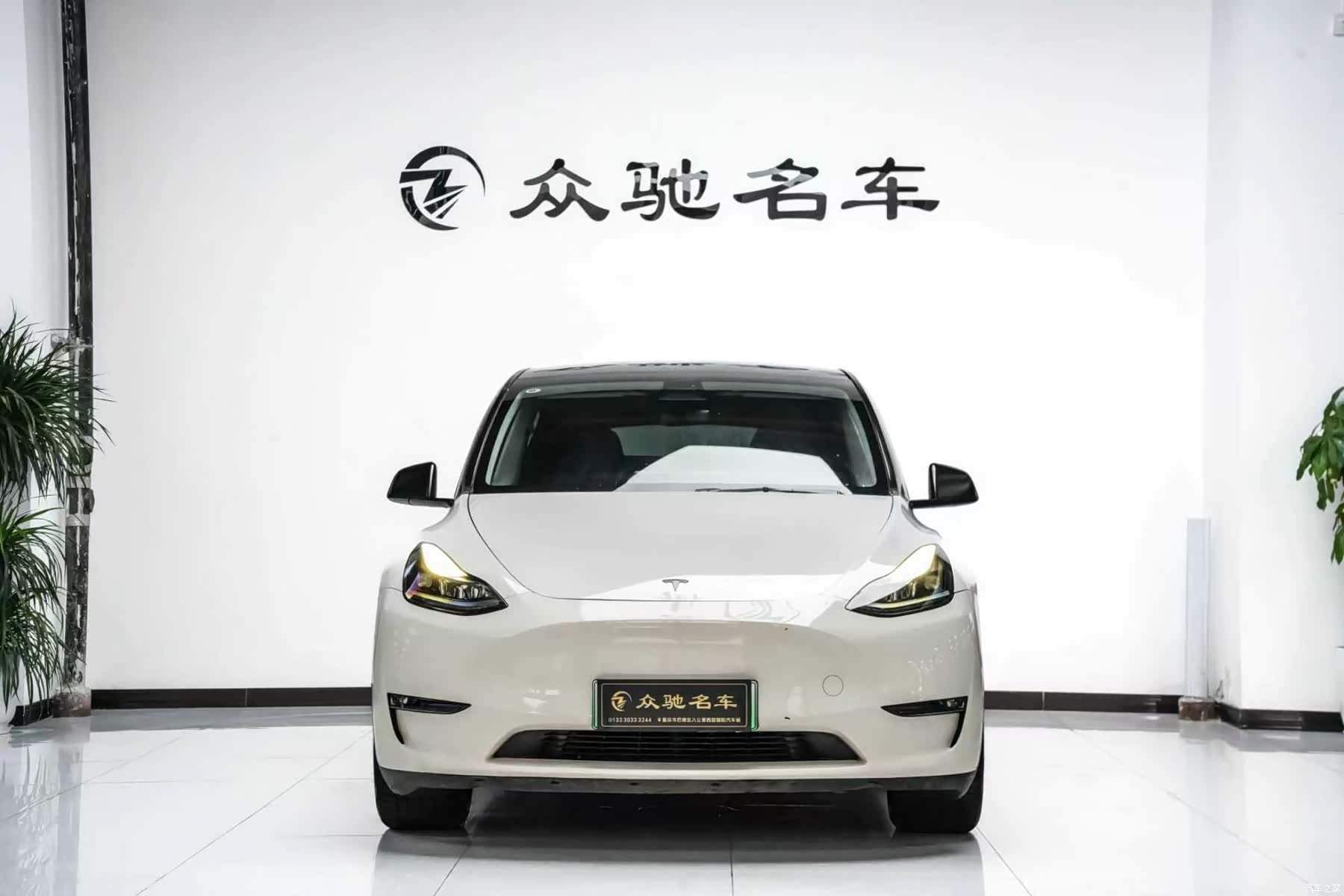 Tesla Model Y, 2022 2