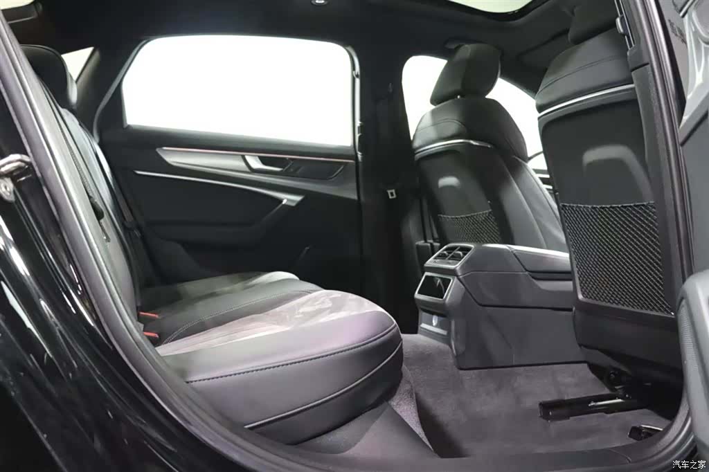 Audi A6L, 2021 6