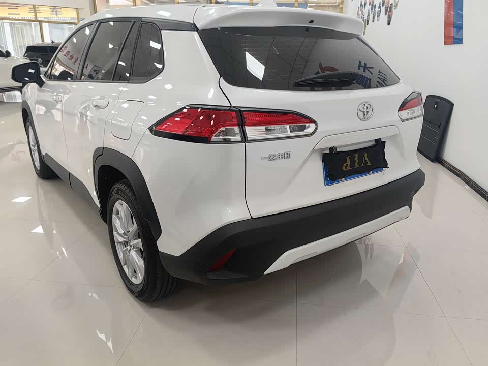 Toyota Corolla Sharp amplifier