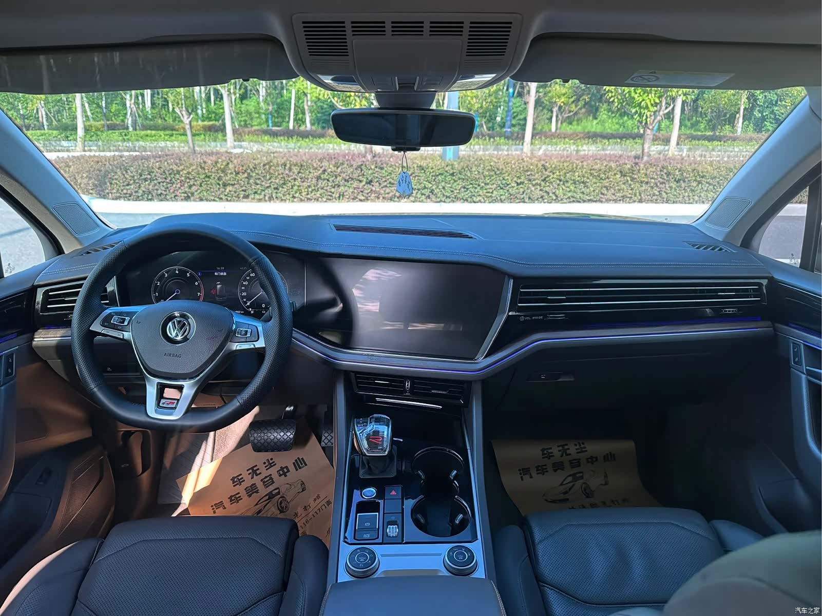 Volkswagen Touareg, 2020 6