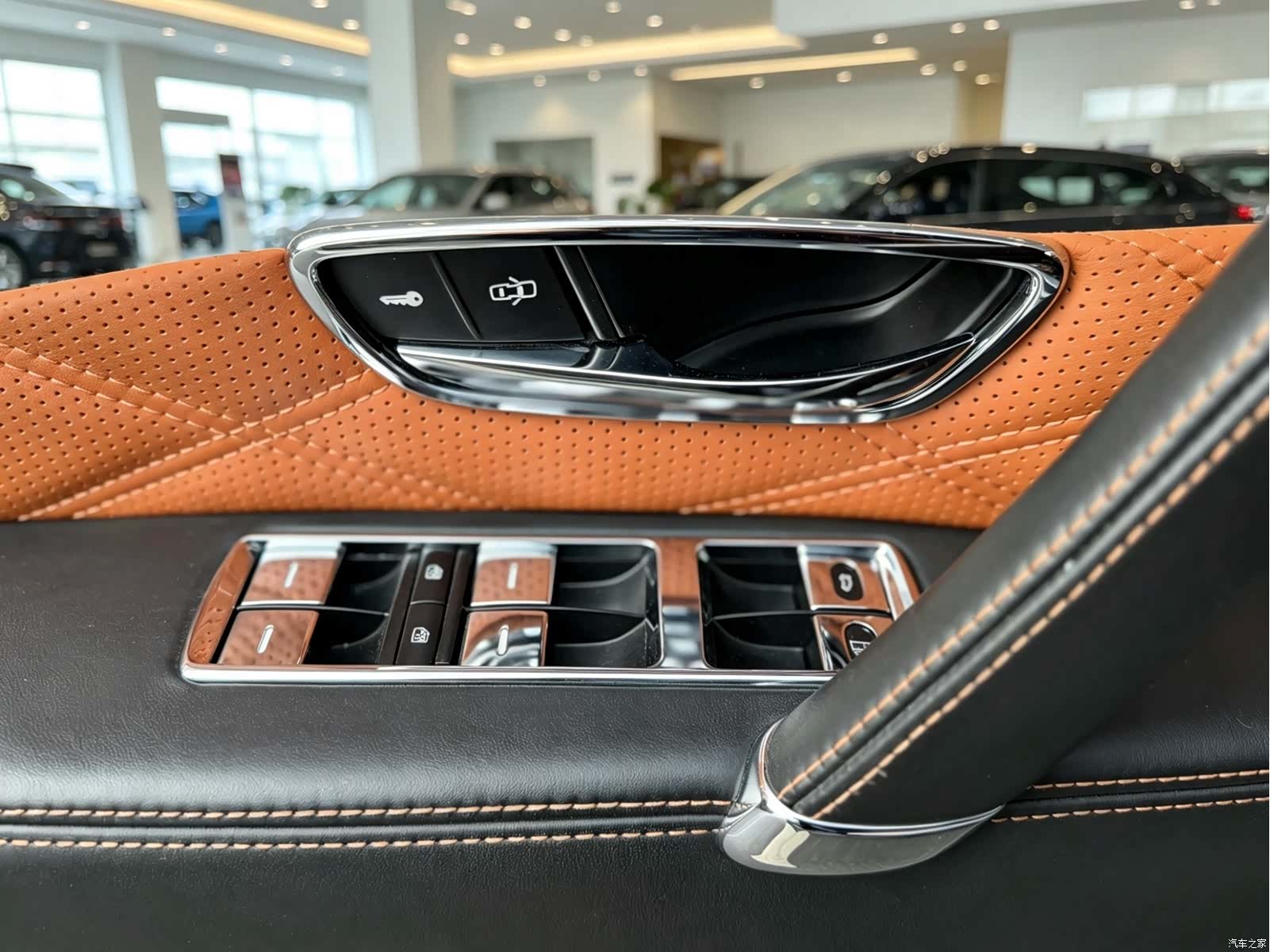 Bentley Flying Spur, 2013 11