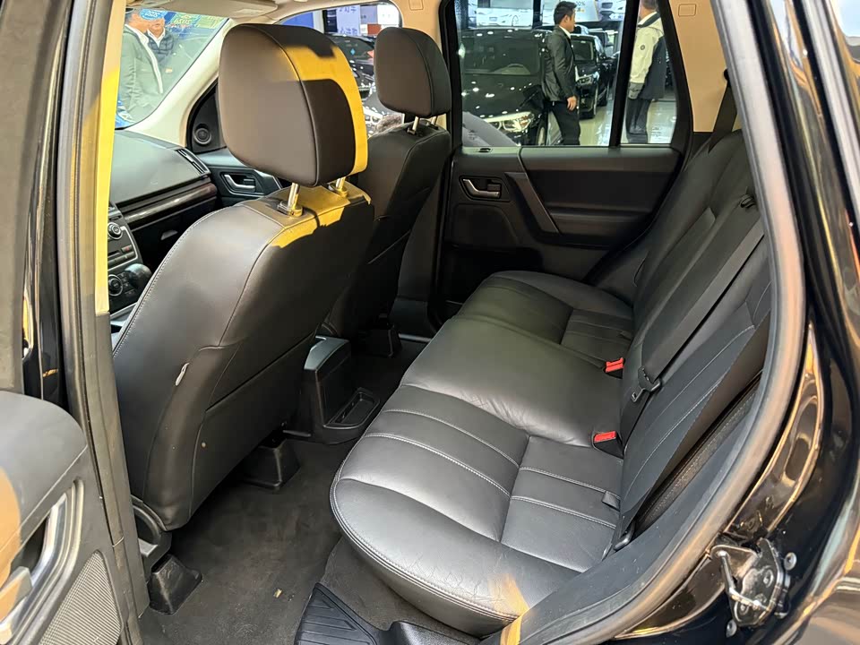 Land Rover Freelander 2