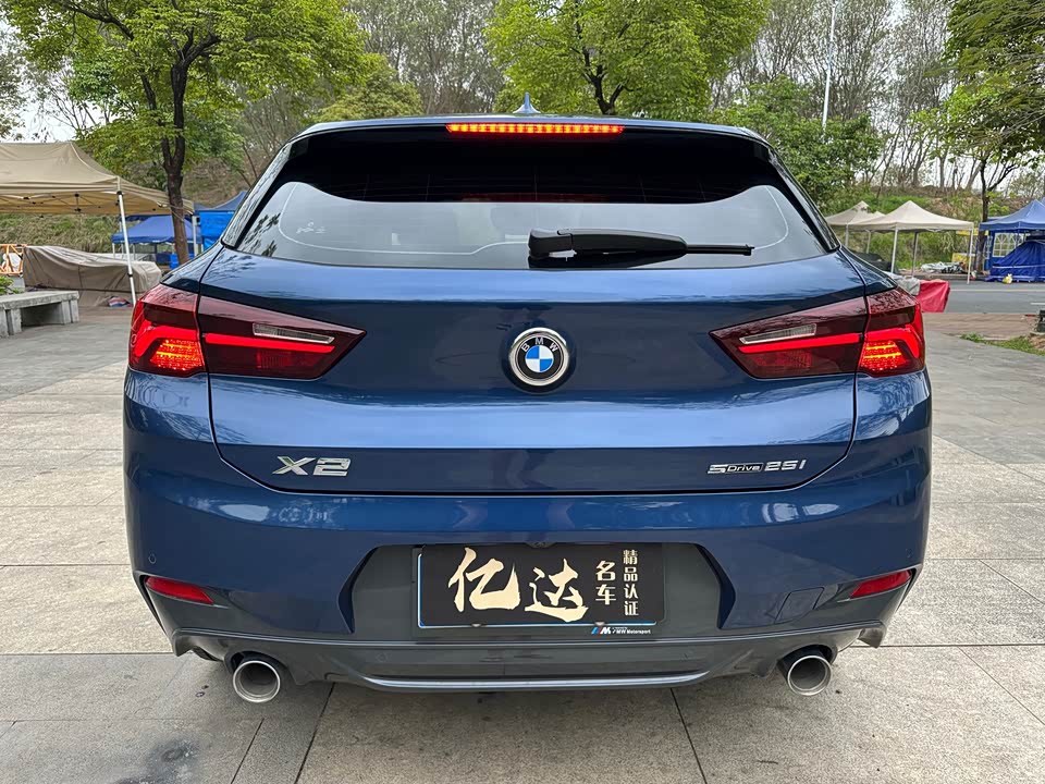 BMW X2