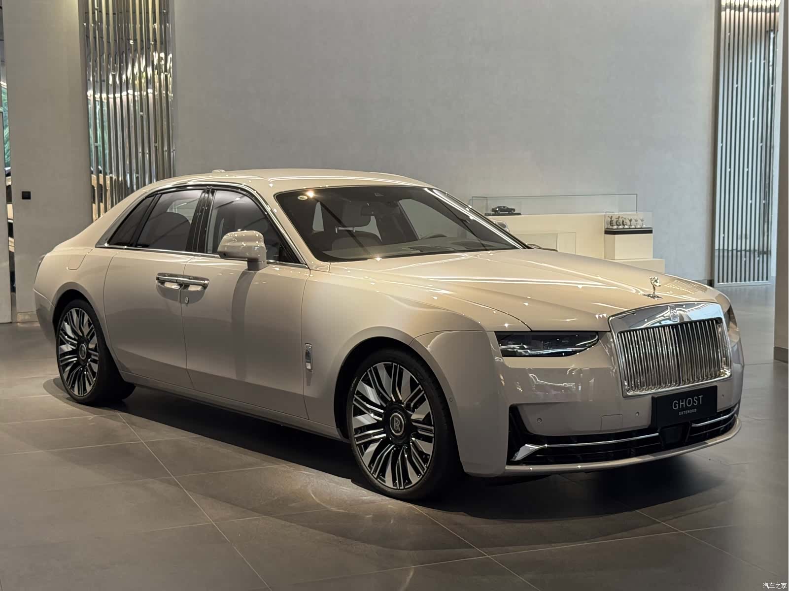 Rolls-Royce Ghost, 2026 3